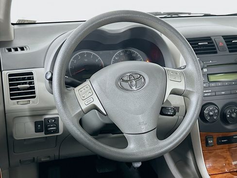 Used 2009 Toyota Corolla XLE FWD image 18