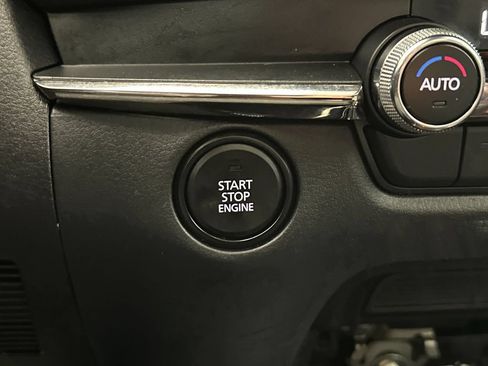 Used 2025 MAZDA CX-30 AWD 2.5 S w/ Preferred Package image 21