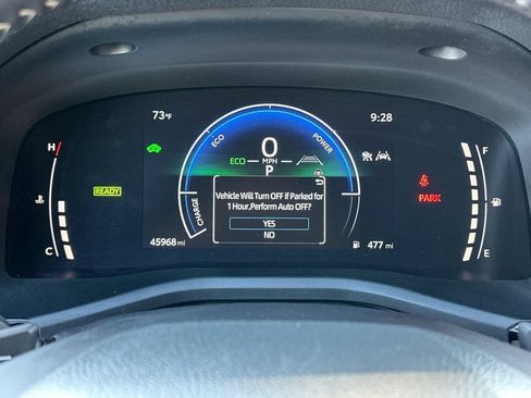 Used 2025 Toyota Camry SE FWD image 22