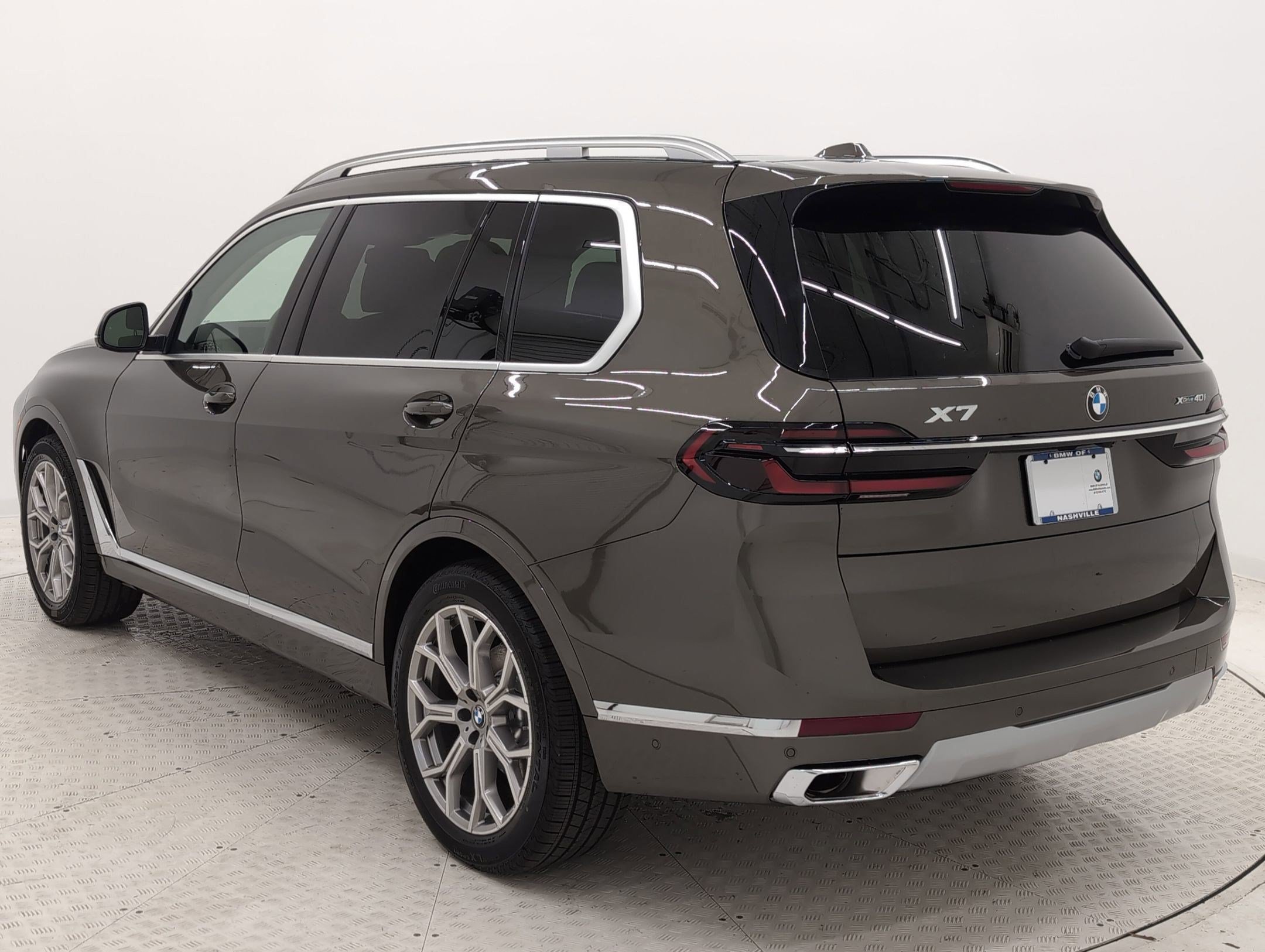Used 2026 BMW X7 xDrive40i AWD/4WD image 3