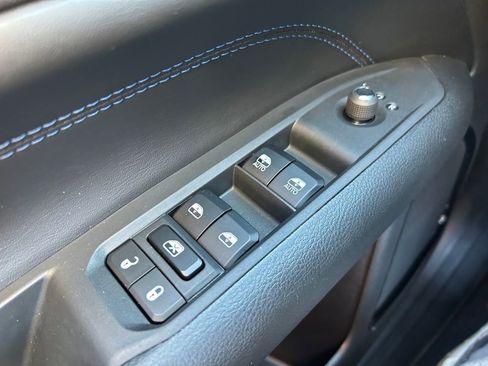 New 2026 Jeep Compass Limited image 20