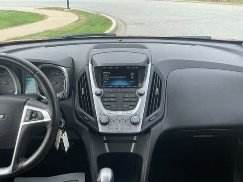 Used 2015 Chevrolet Equinox LT w/ Driver Convenience Package image 25
