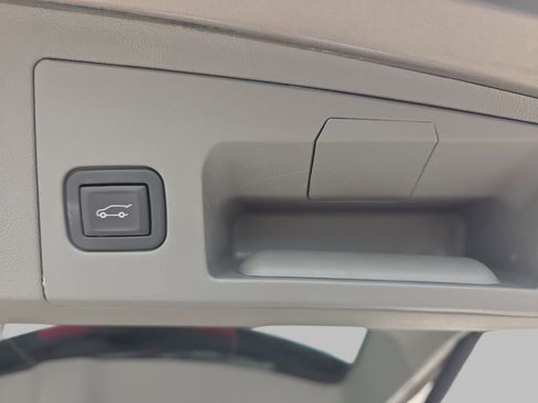 Certified 2023 Cadillac XT5 Premium Luxury AWD/4WD image 14