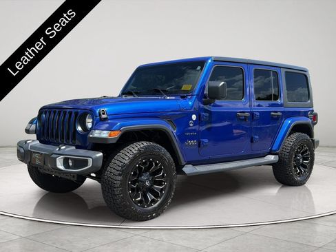 Used 2020 Jeep Wrangler Unlimited Sahara AWD/4WD image 3