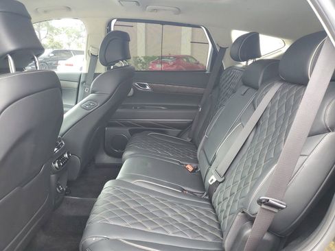 Used 2024 Genesis GV80 3.5T w/ Prestige Package image 19