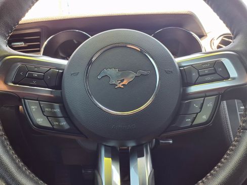 Used 2017 Ford Mustang GT w/ GT Performance Package RWD image 12