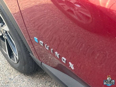 Used 2025 Chevrolet Equinox EV LT FWD image 17