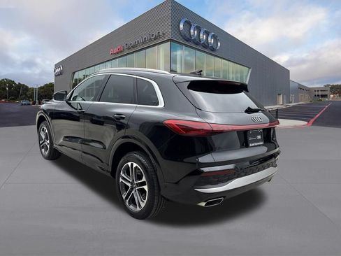 Certified 2025 Audi Q5 Premium w/ Convenience Package AWD/4WD image 7
