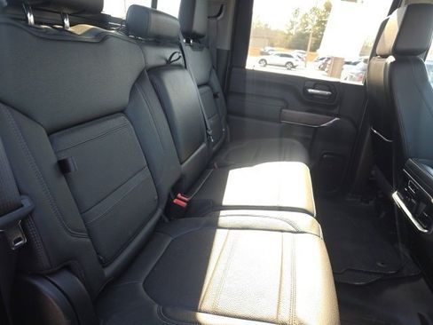 Used 2023 GMC Sierra 2500 Denali w/ Denali Ultimate Package image 12