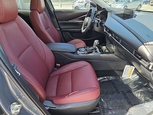 Certified 2025 MAZDA CX-30 AWD 2.5 S w/ Preferred Package image 19