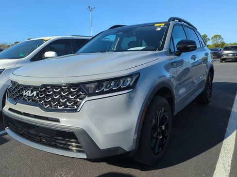 Certified 2023 Kia Sorento S w/ Panoramic Sunroof Package image 4