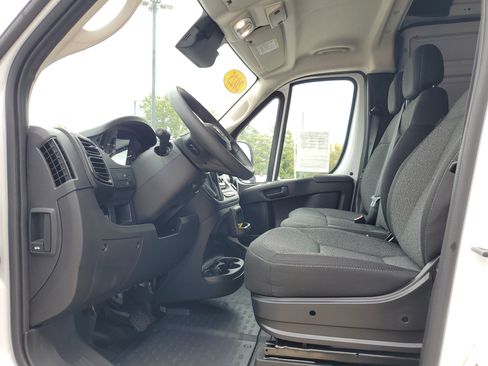 Used 2025 RAM ProMaster 2500 image 6