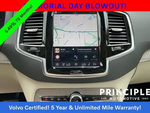 Certified 2024 Volvo XC90 B5 Plus AWD/4WD image 19