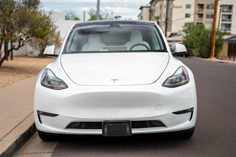 Used 2022 Tesla Model Y Long Range AWD/4WD image 8