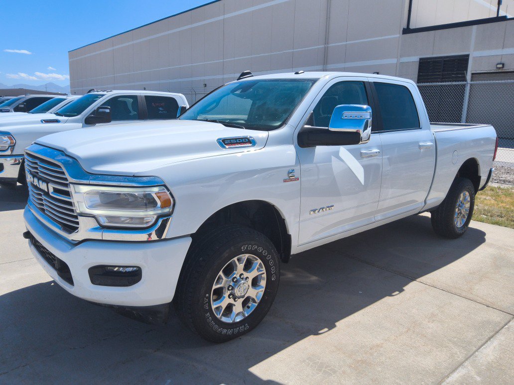 Used 2024 RAM 2500 Laramie w/ Safety Group AWD/4WD image 11