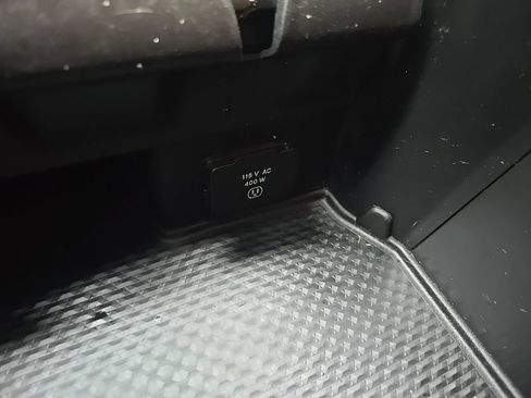 Used 2021 RAM 1500 Big Horn AWD/4WD image 77