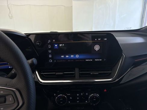 New 2026 Chevrolet Trax RS w/ Sunroof Package image 27