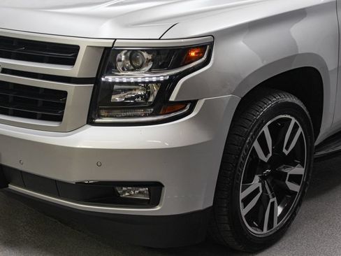 Used 2020 Chevrolet Tahoe LT w/ RST Edition AWD/4WD image 5