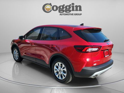 New 2026 Ford Escape Active FWD image 3