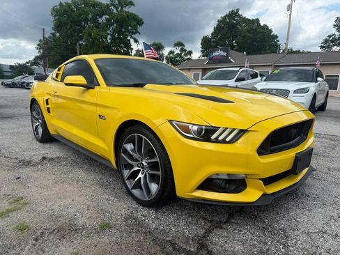 Used 2016 Ford Mustang GT Premium w/ Equipment Group 401A RWD image 2