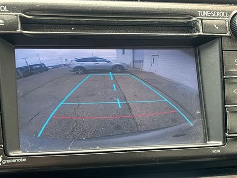 Used 2014 Toyota RAV4 Limited w/ Technology Package image 6