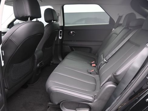 New 2025 Hyundai Ioniq 5 SEL image 11