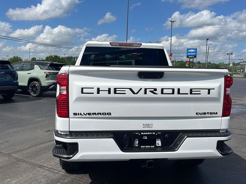 Used 2024 Chevrolet Silverado 1500 Custom w/ LPO, Dark Essentials Package AWD/4WD image 4