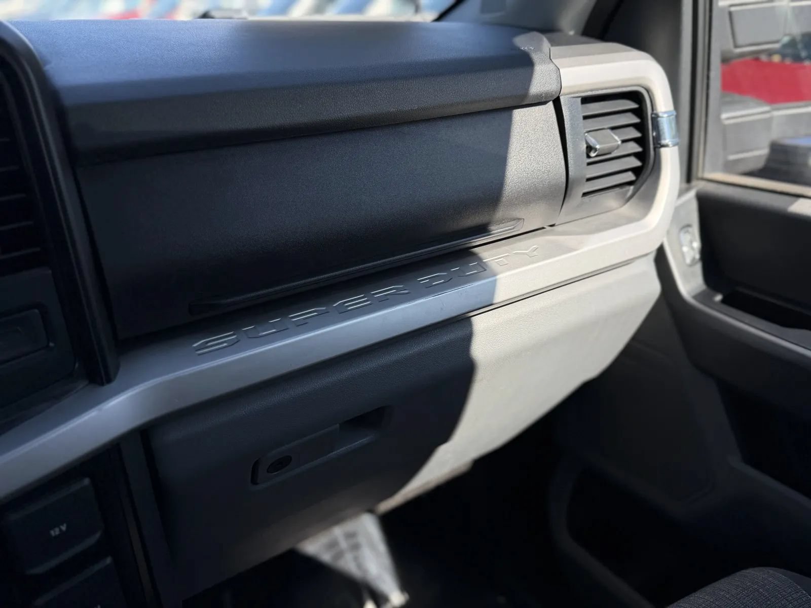 Used 2025 Ford F250 XLT AWD/4WD image 37