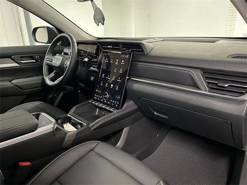 Certified 2026 GMC Terrain Denali image 29