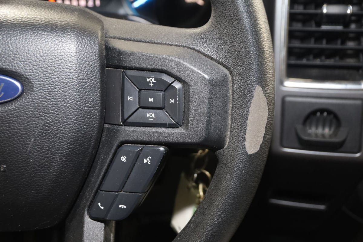 Used 2015 Ford F150 XLT RWD image 31