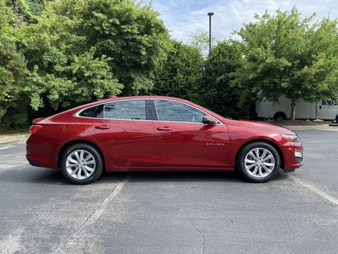 Used 2019 Chevrolet Malibu LT FWD image 10