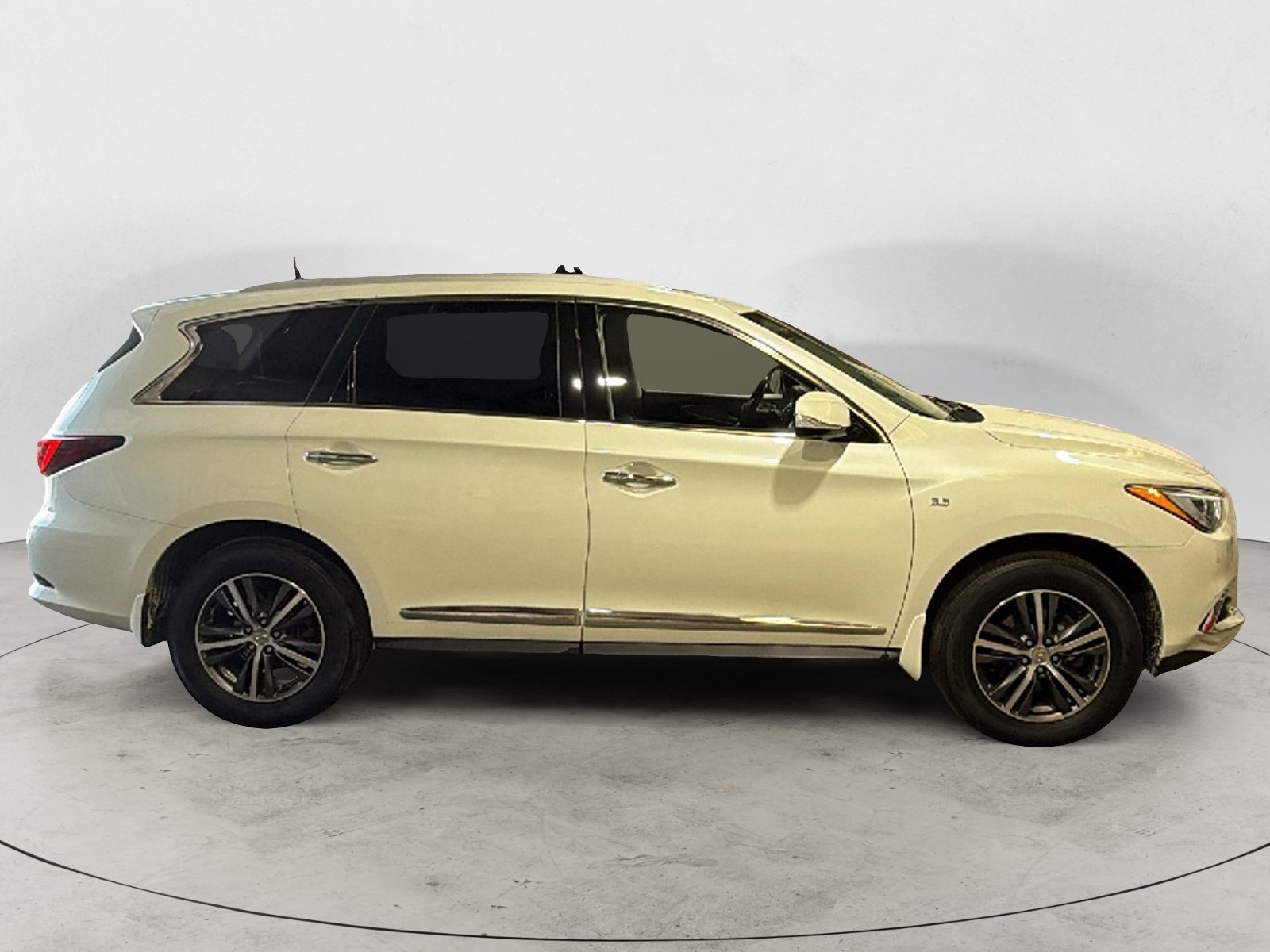 Used 2017 INFINITI QX60 Luxe w/ Premium Plus Package AWD/4WD image 7