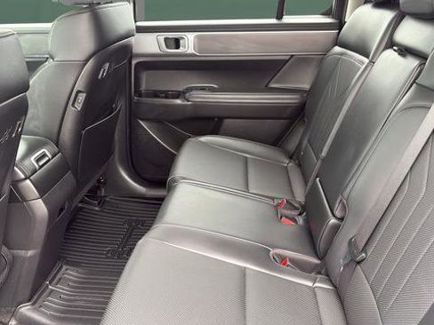 Used 2024 Hyundai Santa Fe SEL AWD/4WD image 18