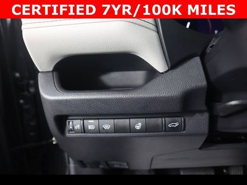 Used 2024 Toyota RAV4 XLE Premium image 20