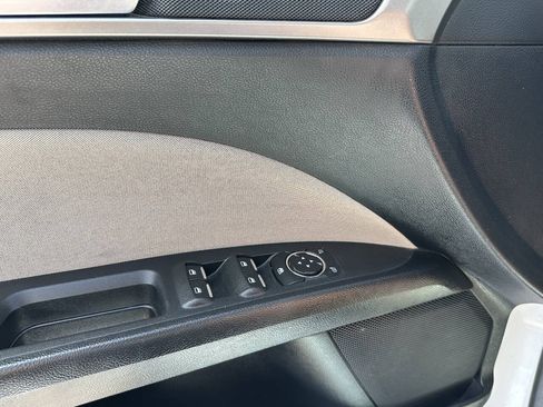 Used 2017 Ford Fusion S FWD image 13