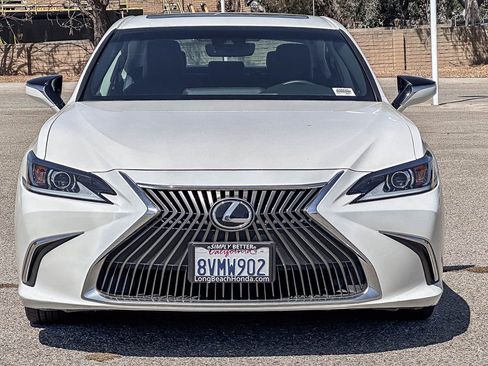 Used 2021 Lexus ES 350 w/ Accessory Package FWD image 2