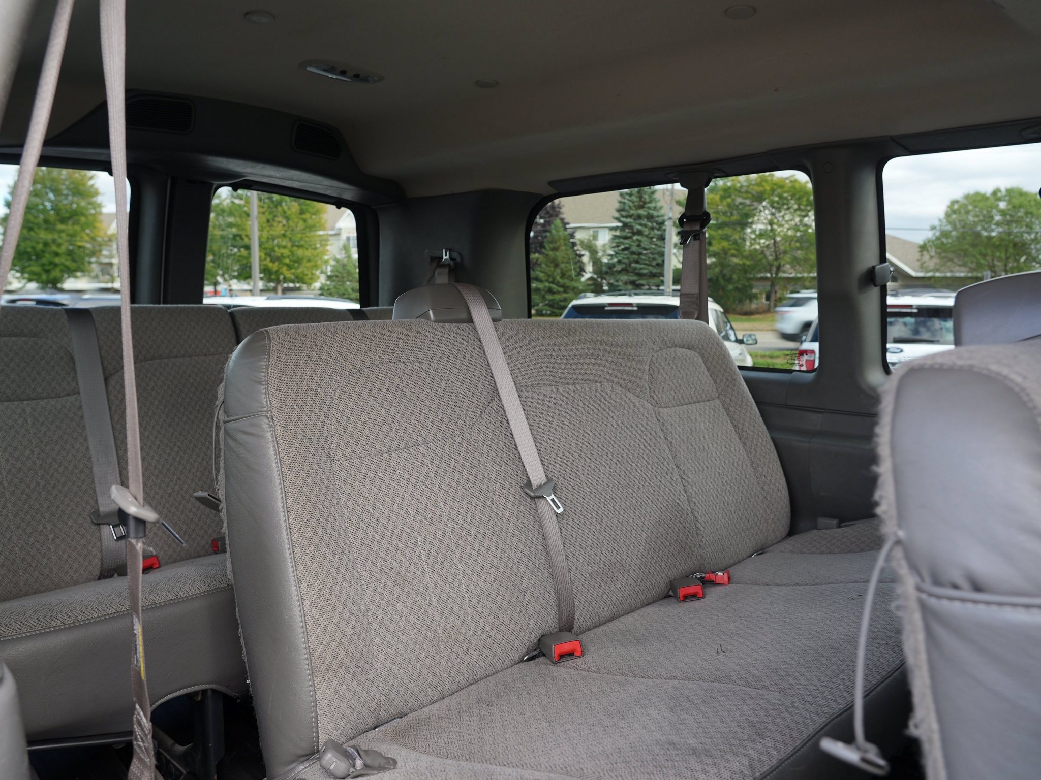 Used 2019 Chevrolet Express 2500 LS w/ Driver Convenience Package RWD image 22