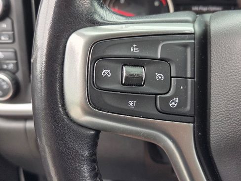 Used 2021 Chevrolet Silverado 1500 LT AWD/4WD image 25