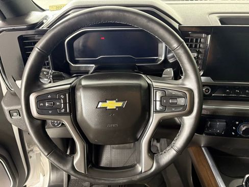 Used 2024 Chevrolet Silverado 1500 High Country w/ High Country Premium Package image 27
