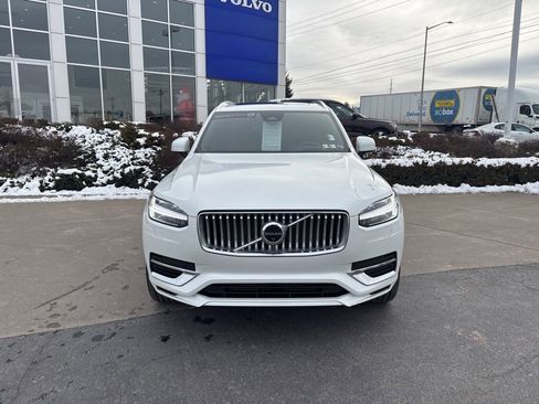 Certified 2024 Volvo XC90 T8 Ultimate w/ Protection Package Premier image 2
