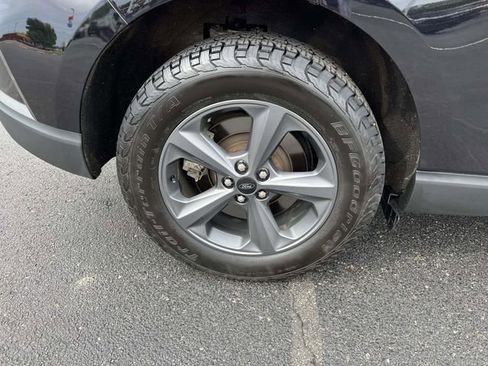 Certified 2022 Ford Edge SEL w/ Sport Appearance Package AWD/4WD image 11