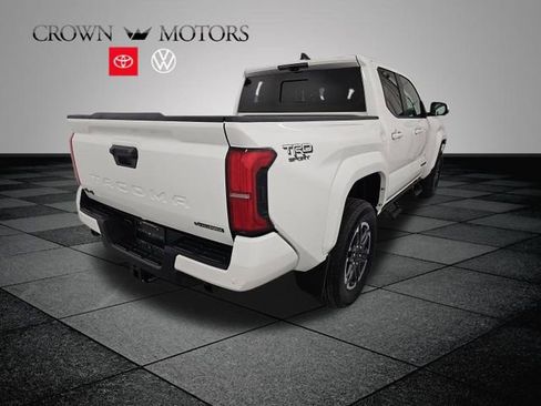 Used 2024 Toyota Tacoma TRD Sport image 6