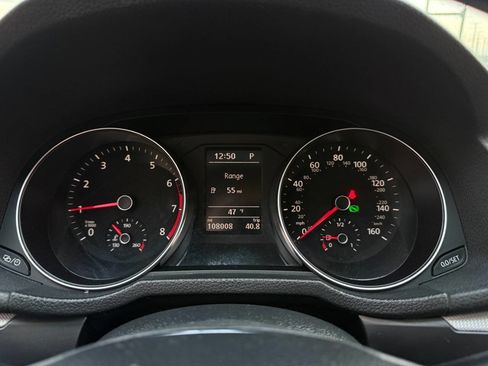 Used 2018 Volkswagen Passat 2.0T S image 16