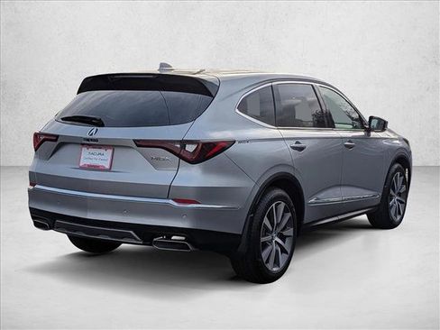 Certified 2025 Acura MDX FWD w/ Technology Package image 5