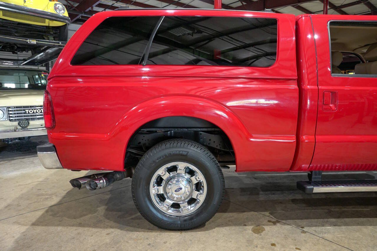 Used 2013 Ford F250 Lariat w/ Chrome Pkg AWD/4WD image 9