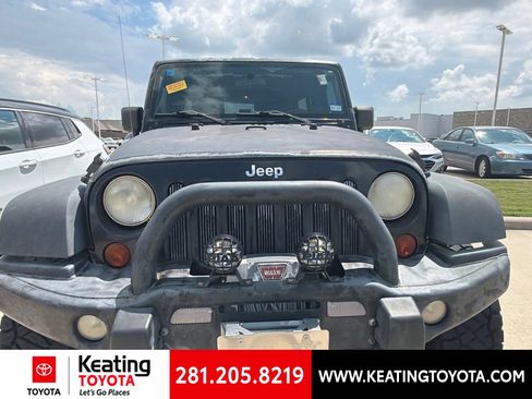 Used 2010 Jeep Wrangler Unlimited Rubicon w/ Trailer Tow Group AWD/4WD image 8