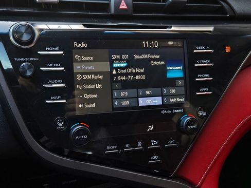 Used 2019 Toyota Camry XSE FWD image 15