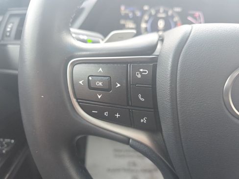 Used 2024 Lexus ES 350 w/ Premium Package image 29