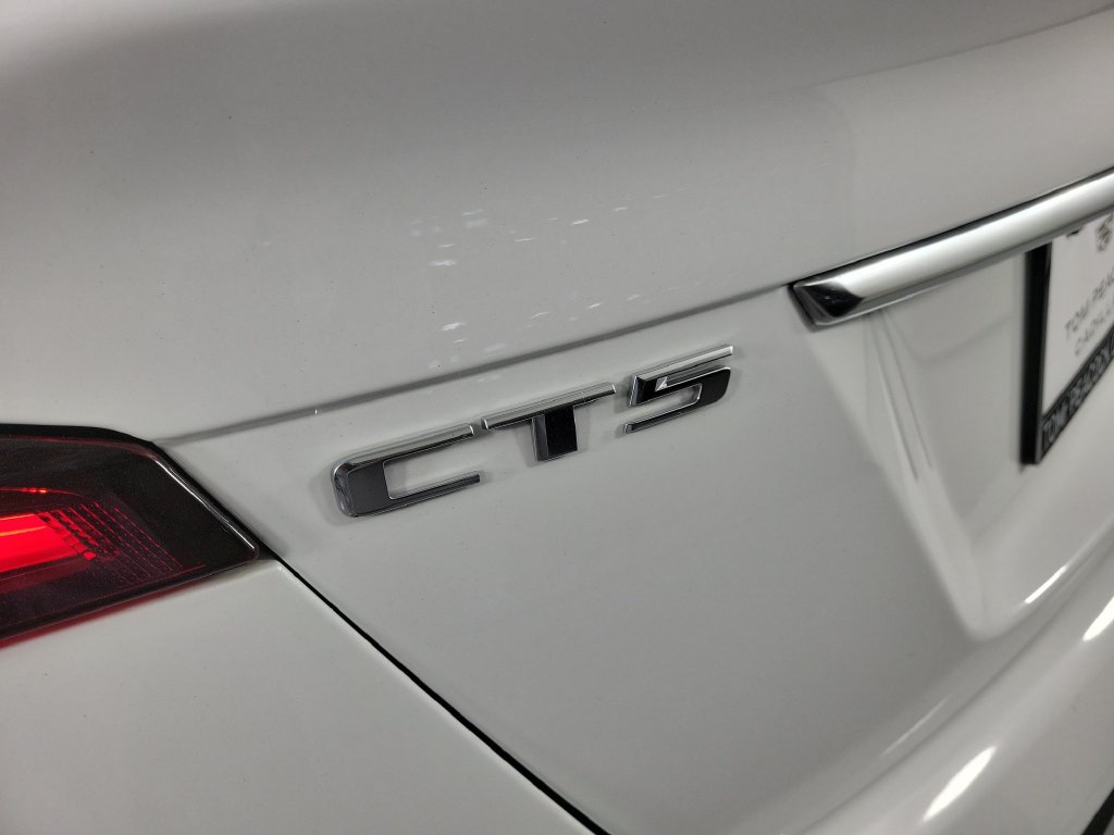 Used 2024 Cadillac CT5 Luxury RWD image 7
