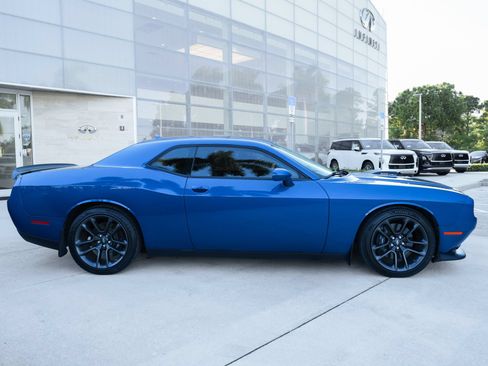 Used 2021 Dodge Challenger R/T Scat Pack w/ Shaker Package RWD image 11